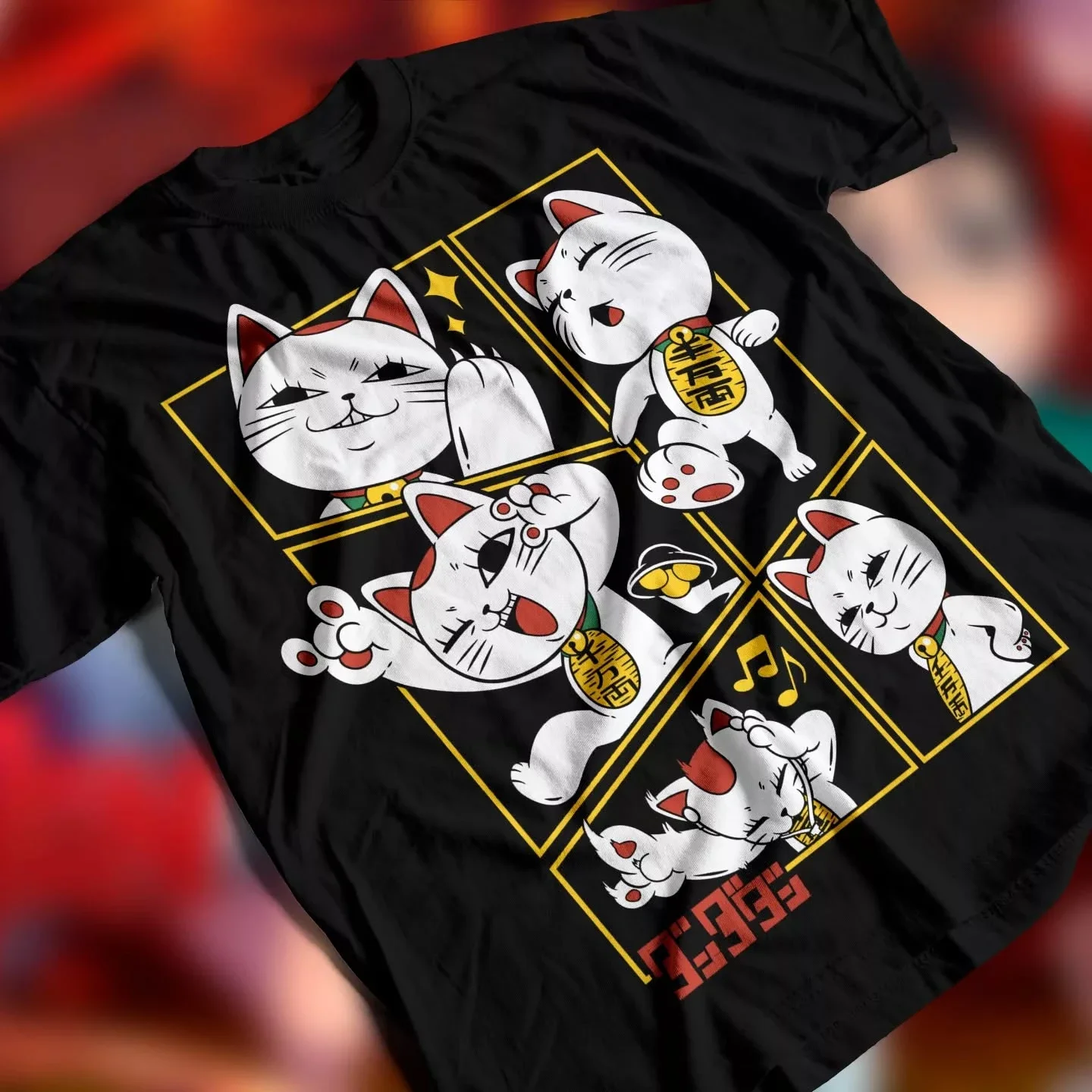 Popular Anime Merchandise - Popularna koszulka Dandadan Maneki Neko z